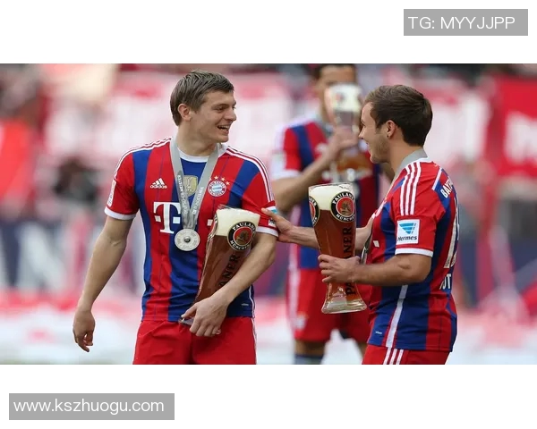 克罗斯的足球之路：从青涩少年到世界顶级中场的辉煌历程