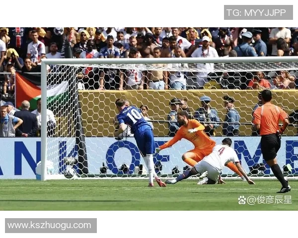 切尔西与巴黎圣日耳曼比赛裁判分析及争议判罚回顾 切尔西与巴黎圣日耳曼比赛裁判分析及争议判罚回顾